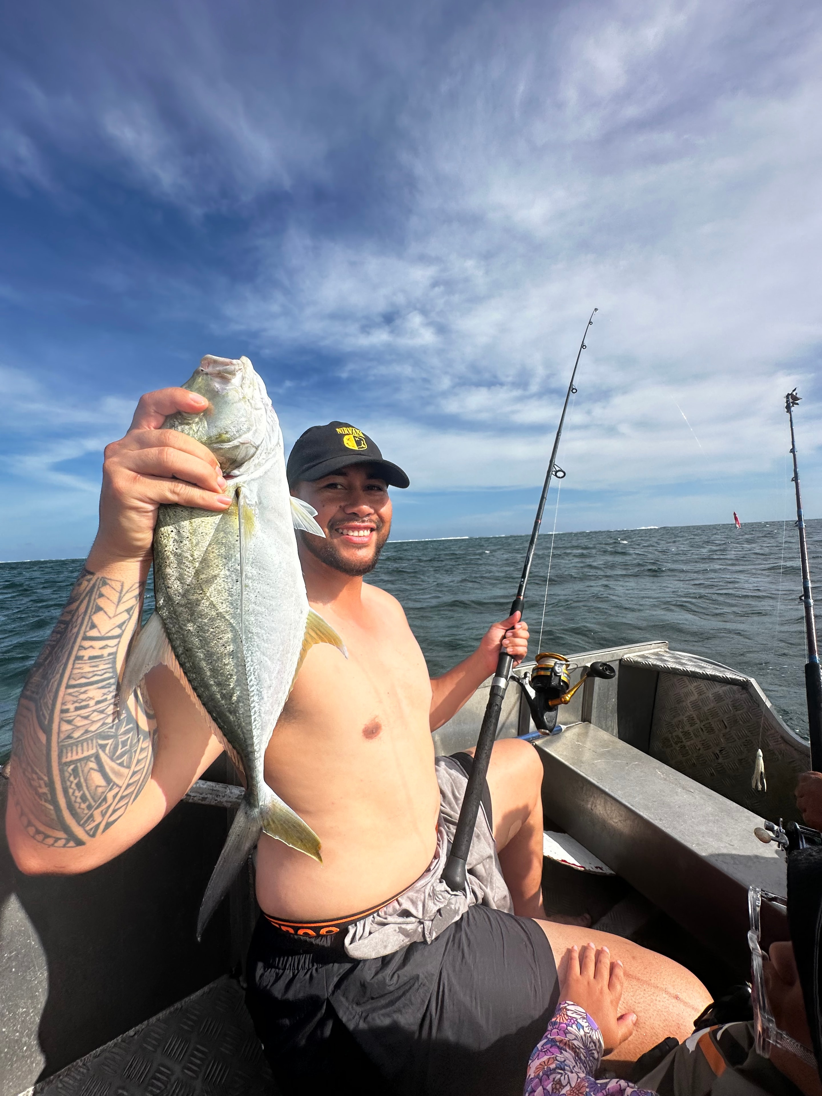 Fishing on the lagoon — photo 1